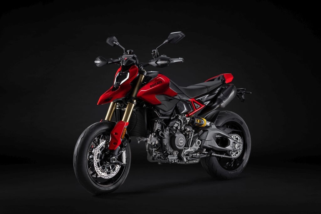 Ducati Hypermotard V2: potenza e leggerezza